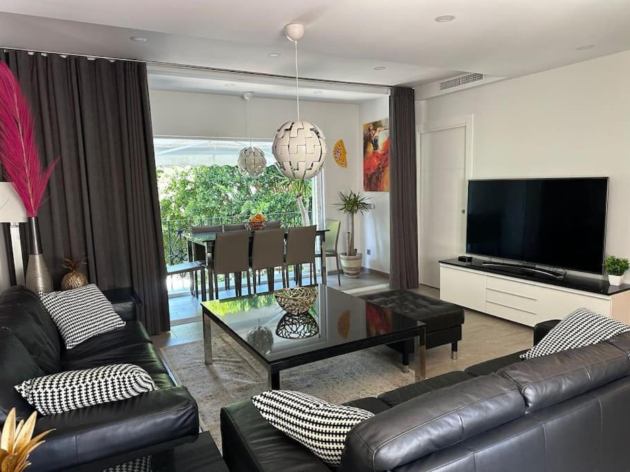 Casa Frida Puerto Banus And Private Parking Rdr337 Appartement Marbellac